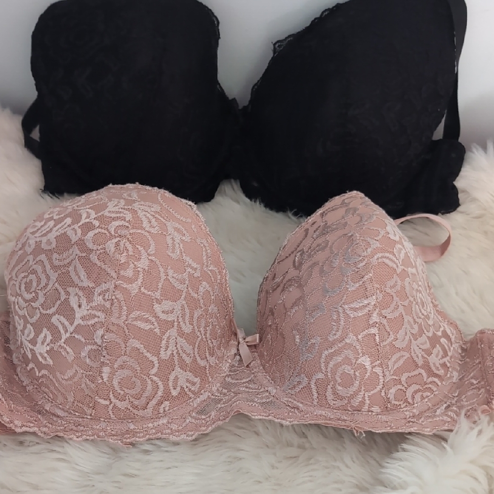 Elegant Lace Bra Set - Black and Pink